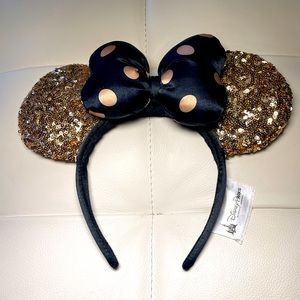 Disneyland Mickey ears